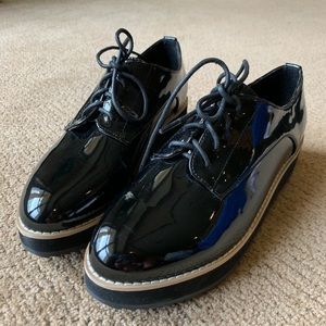 Sold! Madden Patent Platform Oxfords